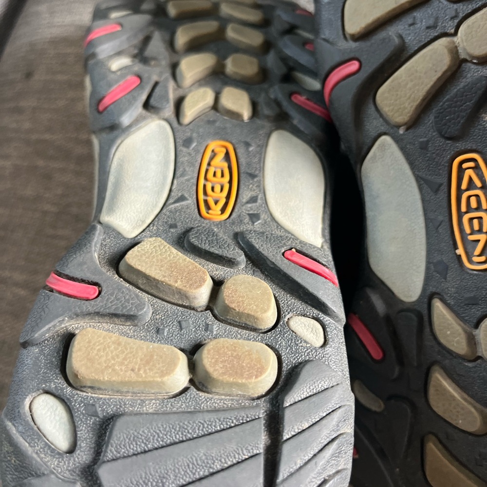 Keen Womens Koven Hiking Boots Size 8.5 Gray Leather Sneaker Outdoor Trail Shoes - Picture 4 of 9